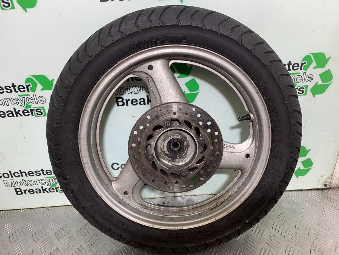 HONDA XL125 VARADERO REAR WHEEL  YEAR 2001-2006  (CMB1304)