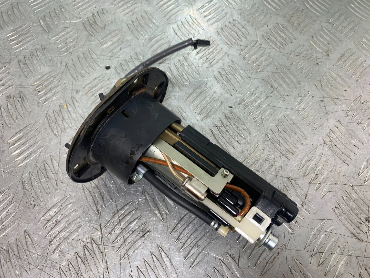 HONDA CBR1000 rr FIREBLADE PETROL PUMP  YEAR 2006 (CMB1220)