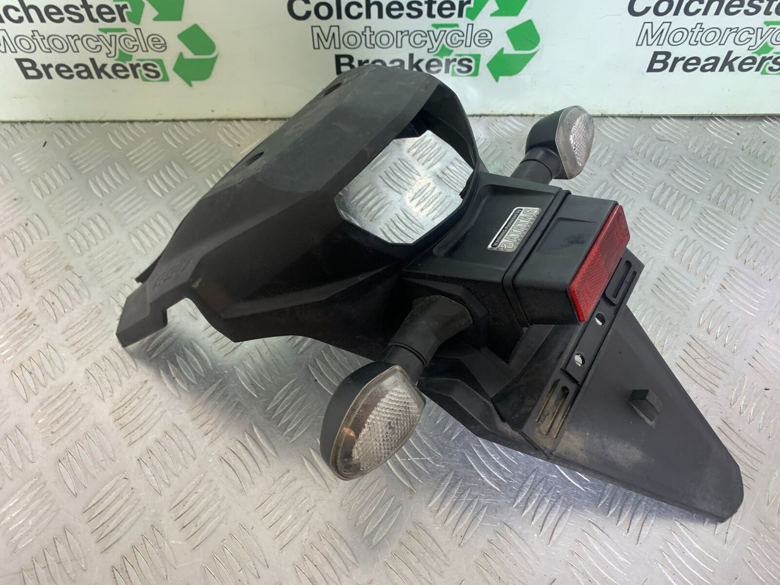 SUZUKI DL 650 V-STROM REAR MUDGUARD AND INDICATORS YEAR 2020 (CMB1117)
