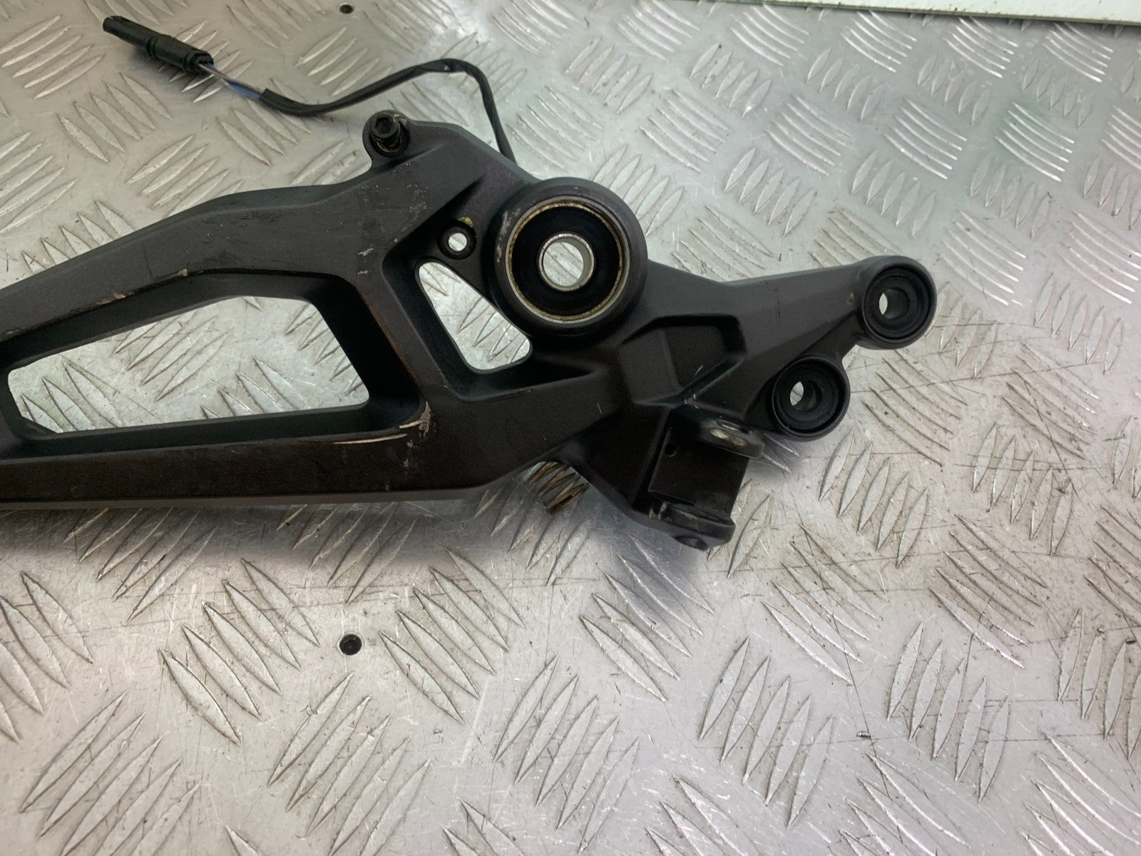 DUCATI 937 MONSTER RIGHT HANGER  YEAR 2021-2024 (CMB1270)