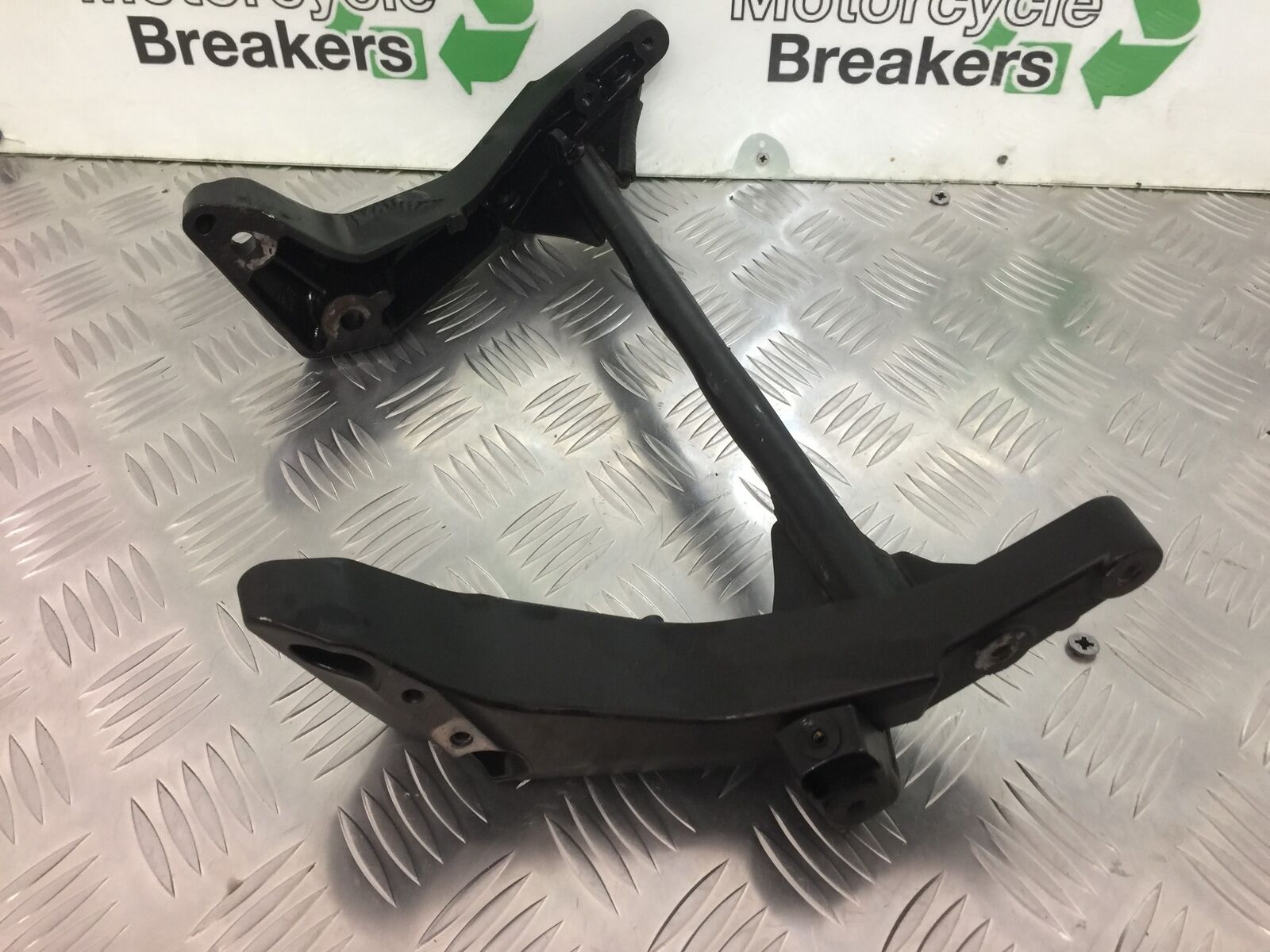 KAWASAKI Z800 Z 800 ENGINE BRACKETS   YEAR 2013-2017 (STOCK 925)