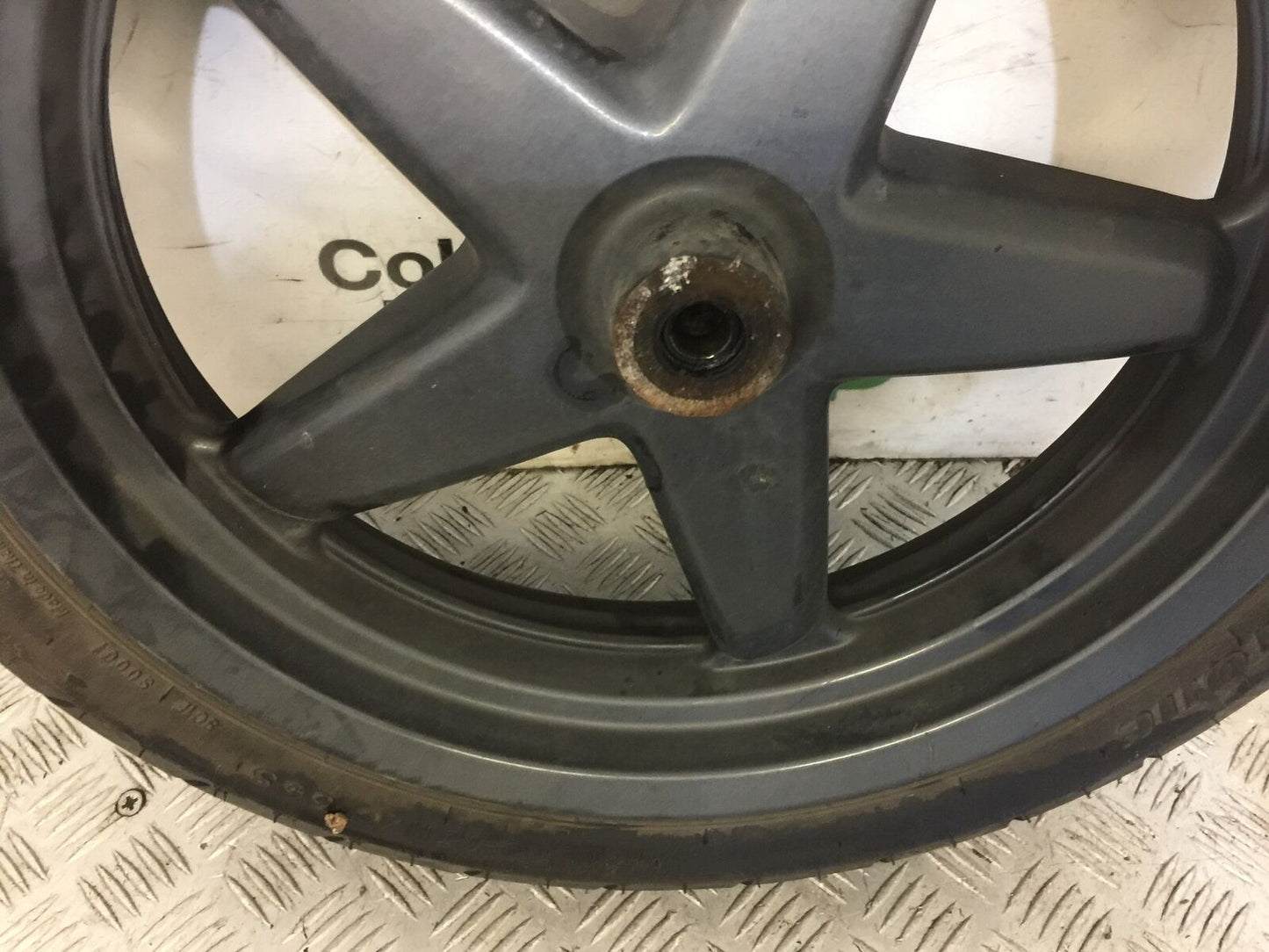 YAMAHA XMAX 125 XMAX-125 FRONT WHEEL  YEAR 2012 (STOCK 689)