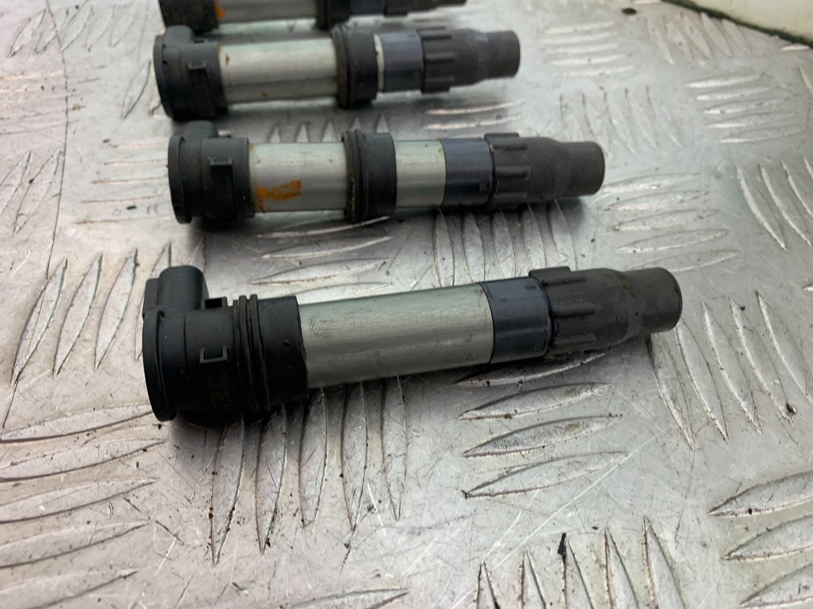 HONDA CBR1000 RR CBR 1000RR FIREBLADE IGNITION COILS 2008-2011 (CMB1179)