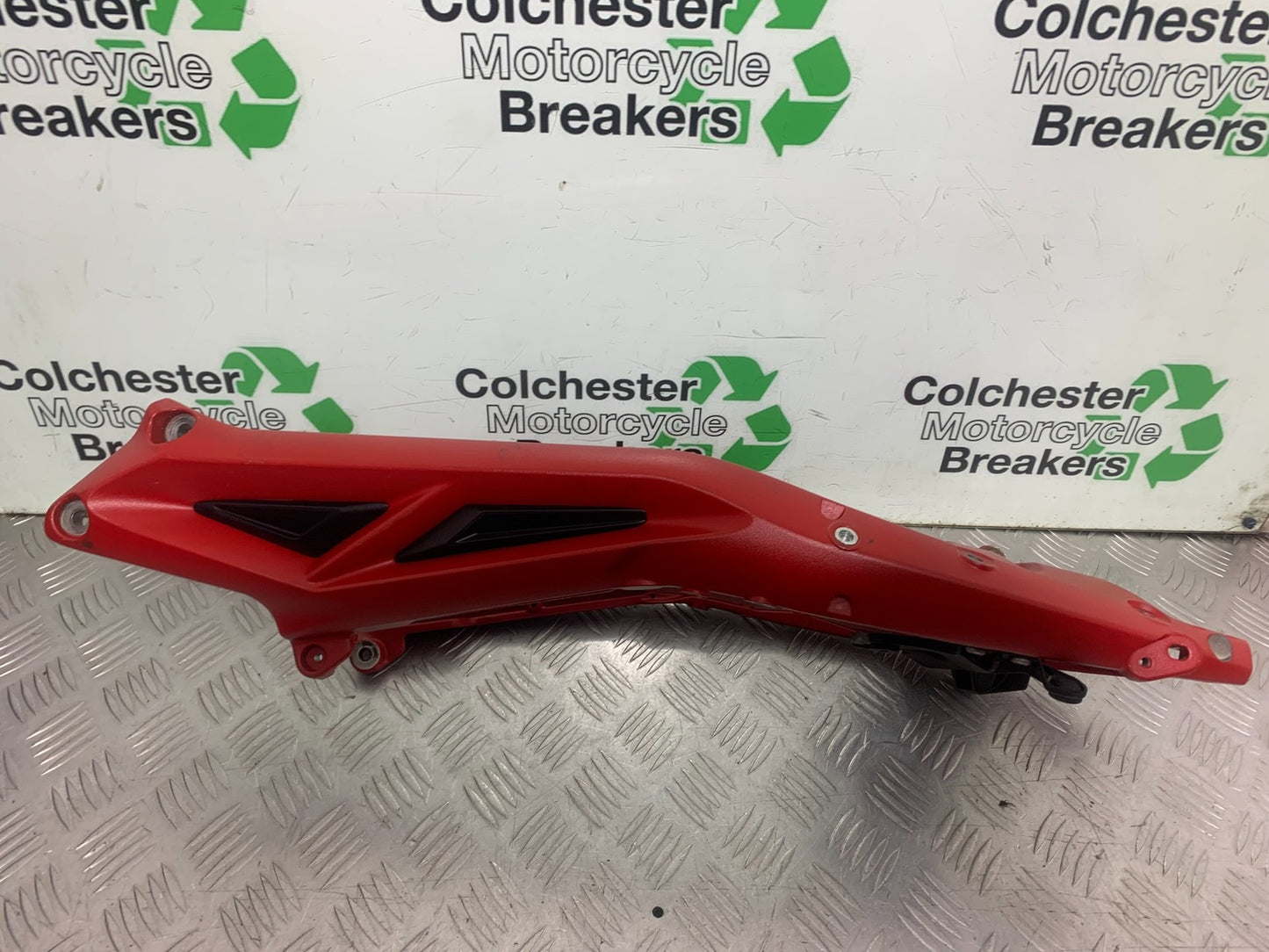 TRIUMPH 675 STREET TRIPLE RX REAR SUBFRAME  2015- 2017 (CMB1299)