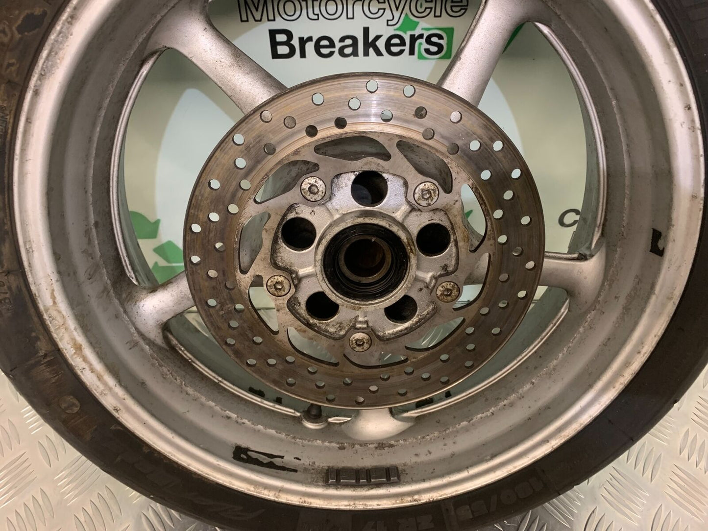 YAMAHA FZ6 FAZER REAR WHEEL YEAR 2004-2007  (STOCK 955)