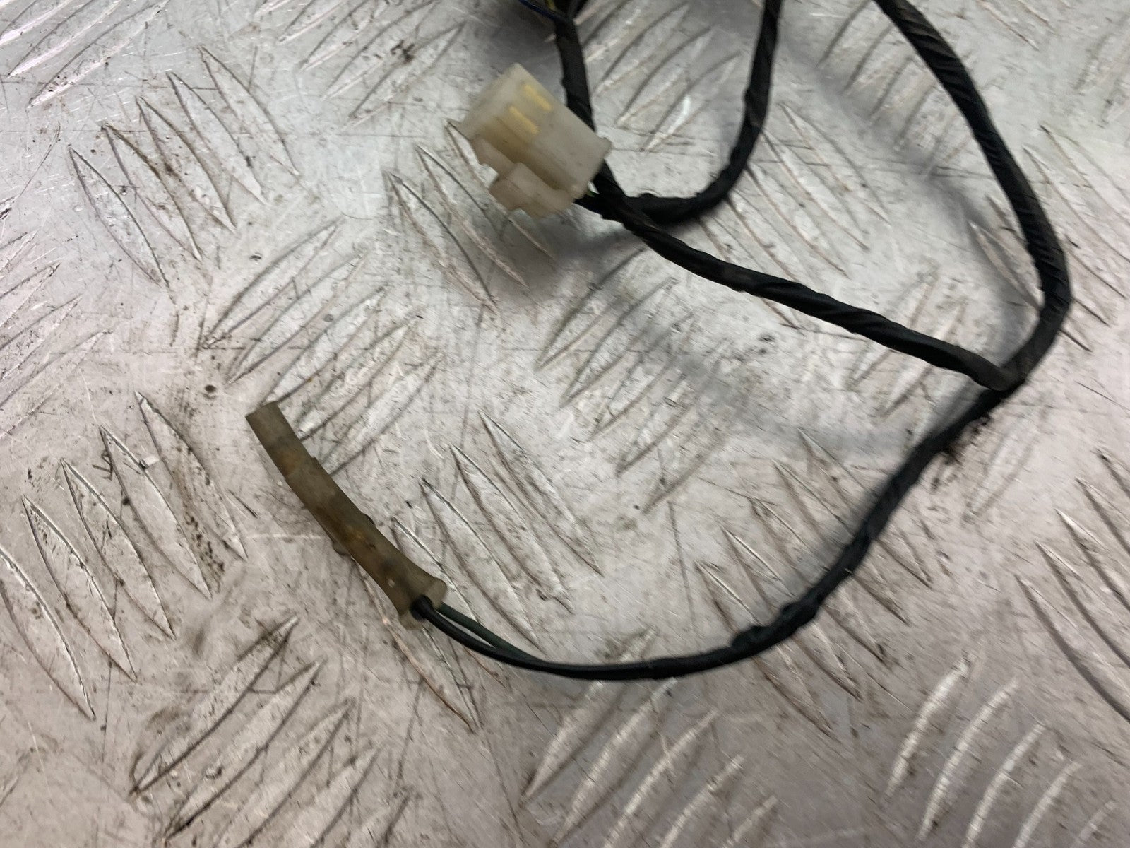 YAMAHA YZF R1 WIRING SUB LOOM YEAR 1998-99 (CMB1291)