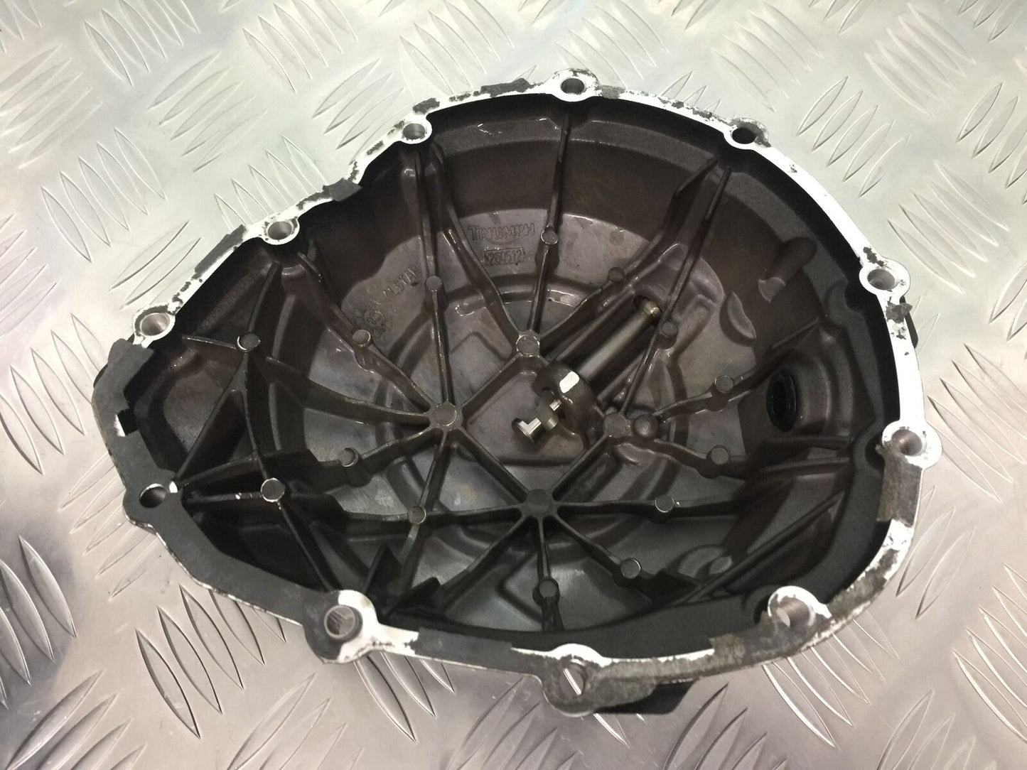 TRIUMPH TIGER 800 XRT CLUTCH COVER  YEAR 2015-2017  (STOCK 920)