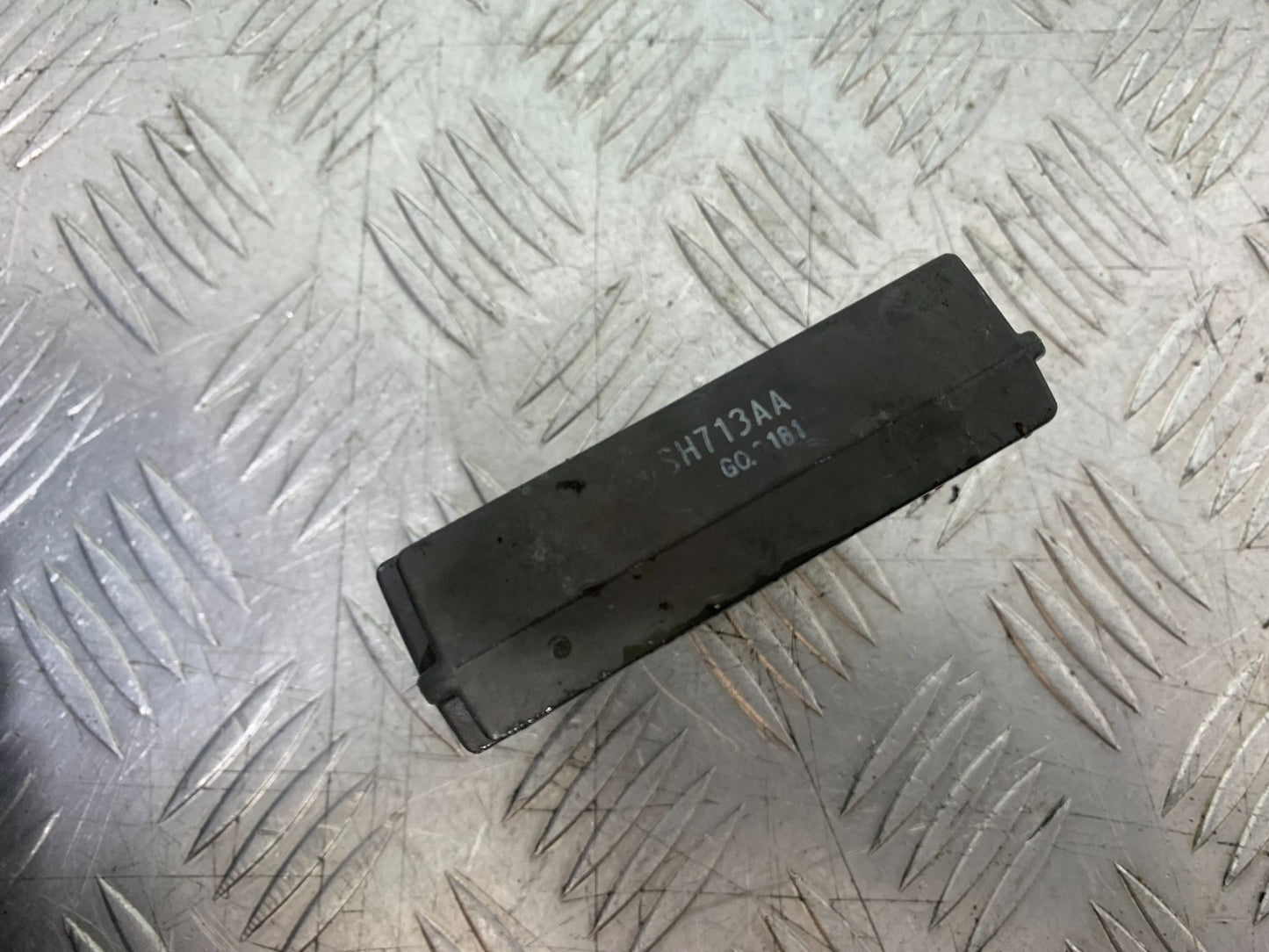YAMAHA XJ6 XJ6-S REGULATOR   YEAR 2009-2015  (CMB1212)