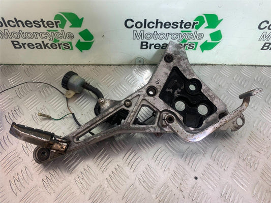 YAMAHA FJ1100 FJ 1100 RIGHT HANGER   YEAR 1984-1985 (CMB1101)