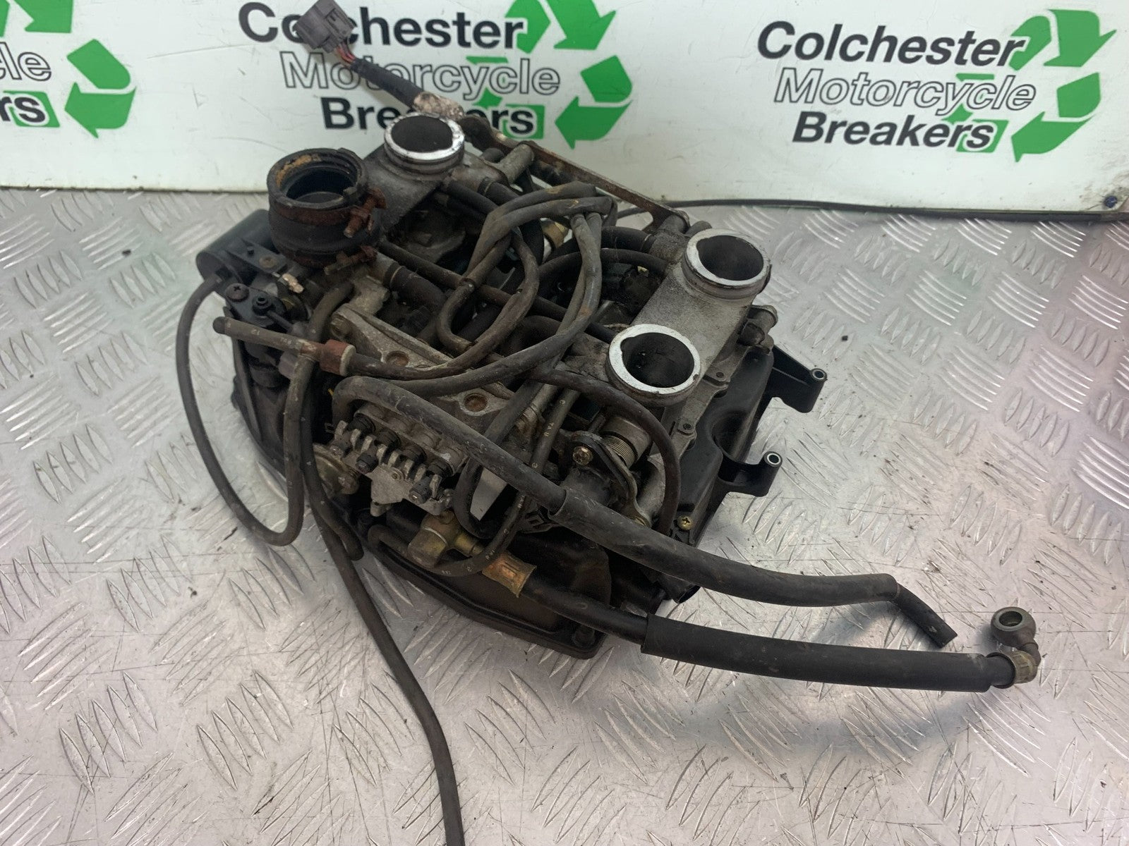HONDA VFR800 PRE V-TEC THROTTLE BODIES  YEAR 1998-2001 (CMB1233)