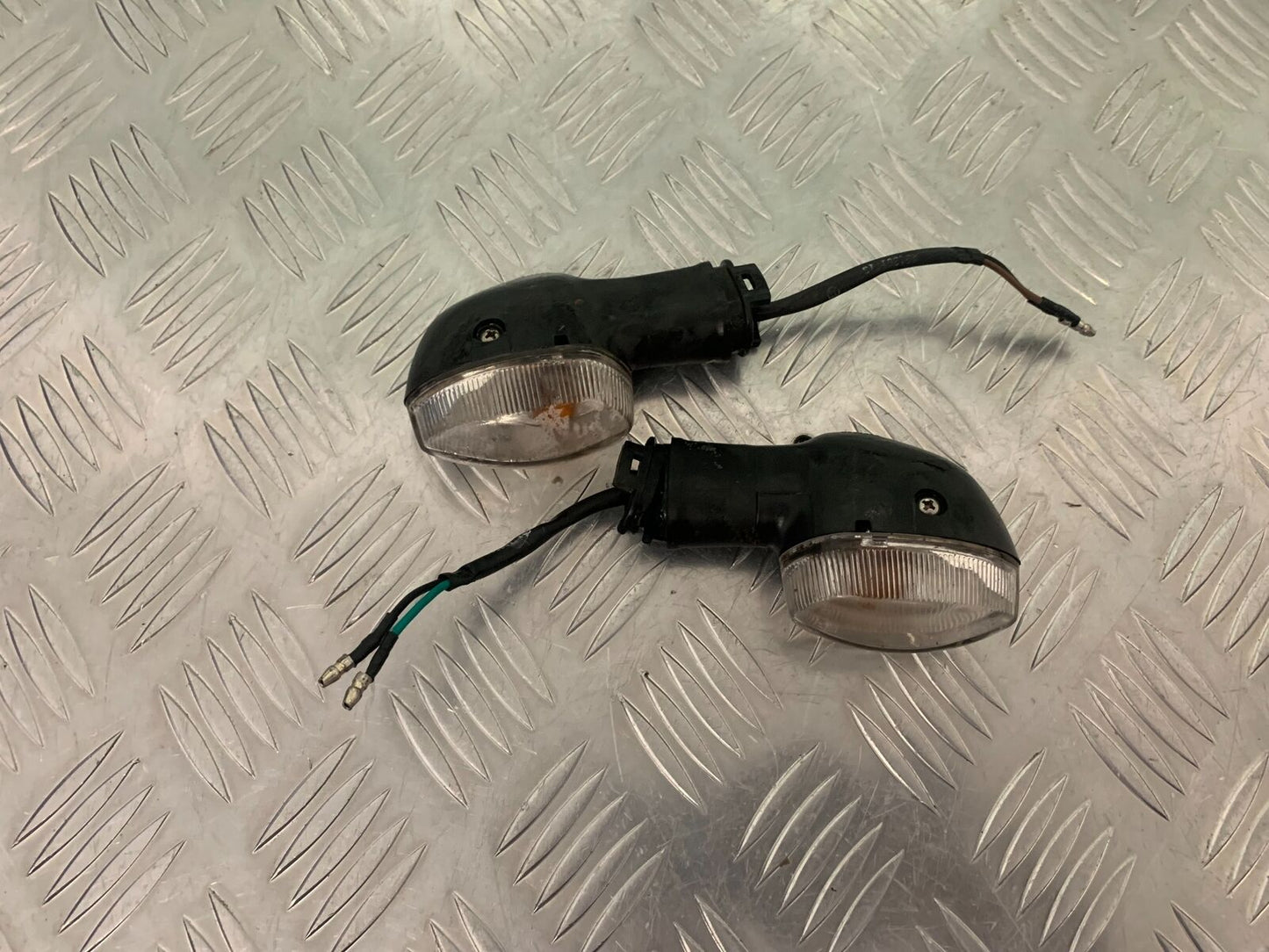 YAMAHA XJ6 XJ6-S FRONT INDICATORS  YEAR 2009-2015 (STOCK 991)