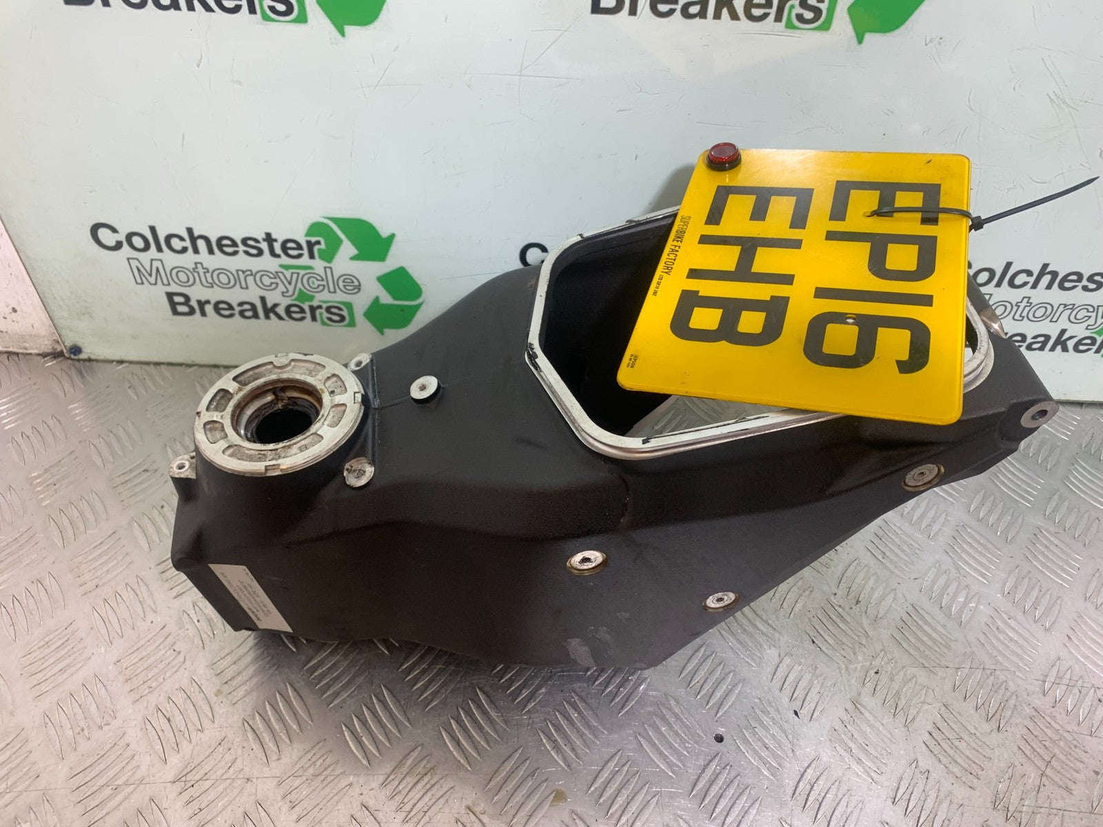 DUCATI 1299 PANIGALE FRAME REG LOG BOOK YEAR 2016 (CMB 1187)