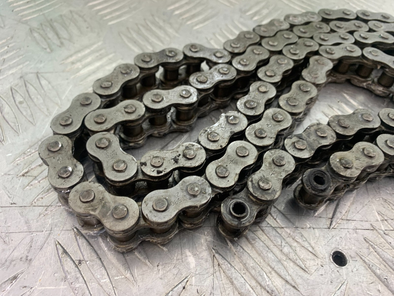 HONDA CBR1000 rr FIREBLADE CHAIN (USED)  YEAR 2006 (CMB1220)