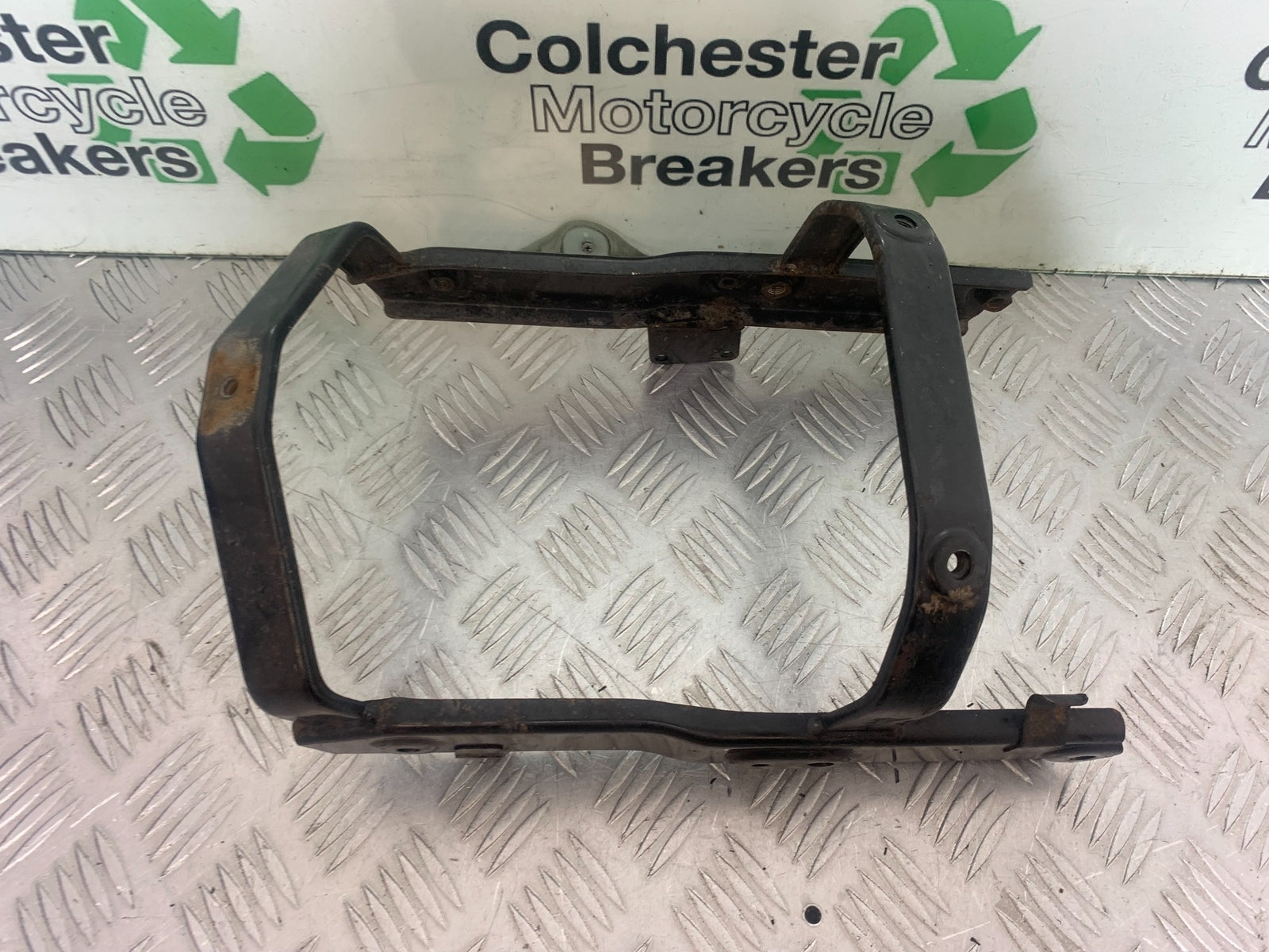 HONDA VTX1300 S-6 REAR MUDGUARD BRACKET  YEAR 2004-09 (CMB1159)