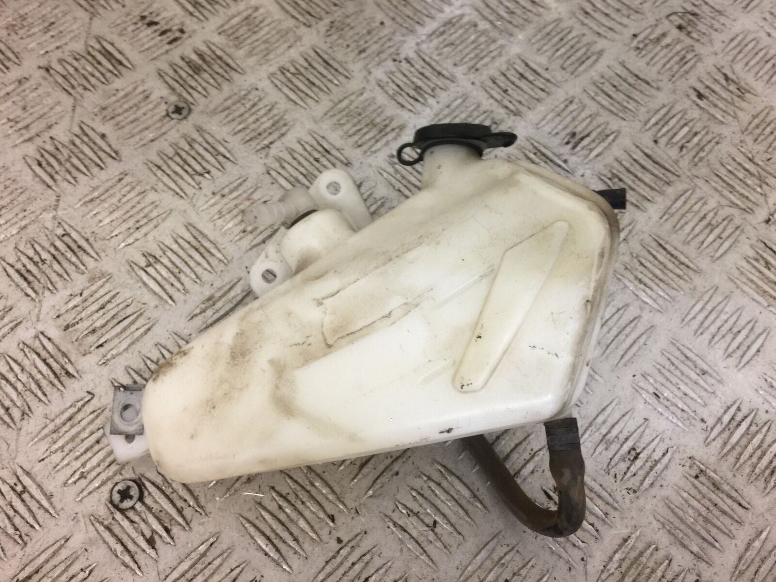 TRIUMPH TIGER 800 XCX COOLANT BOTTLE   2018-2021 (STOCK 548)