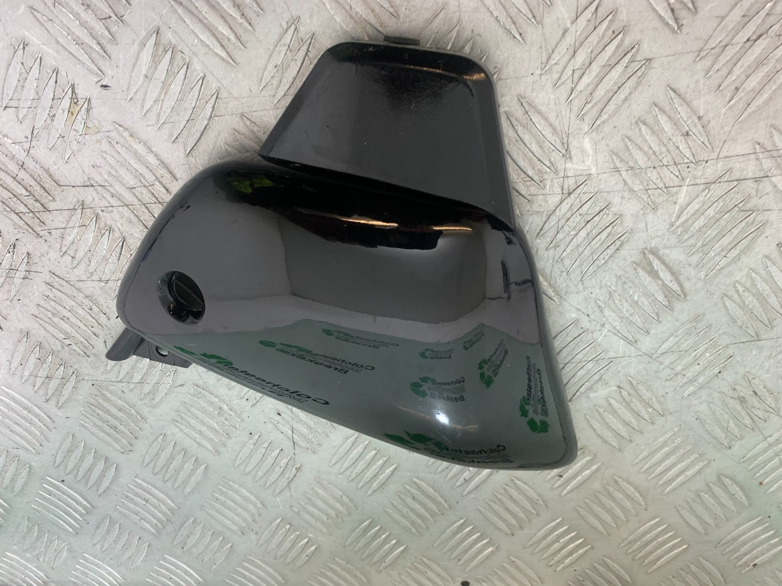 PIONEER NEVADA XF125 LEFT SEAT PANEL  YEAR 2009 (CMB1214)