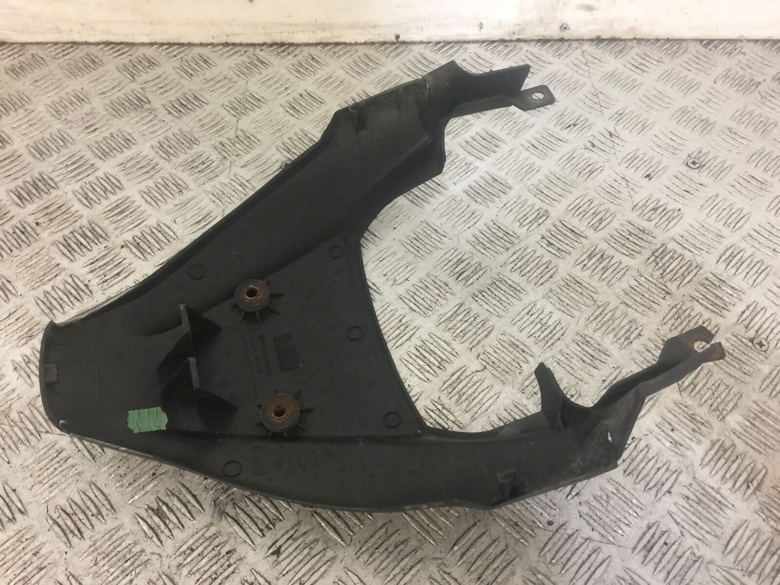 HONDA XL125 VARADERO TAIL PIECE   2004 (STOCK 697)