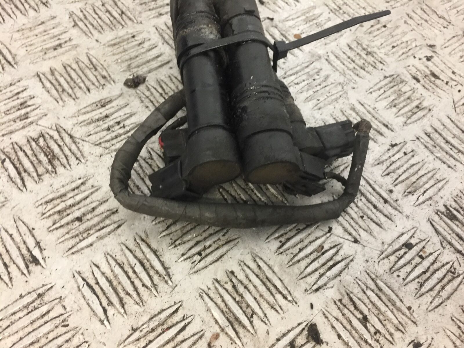 KAWASAKI GTR1400 GTR 1400 COILS  YEAR 2010 (STOCK 716)
