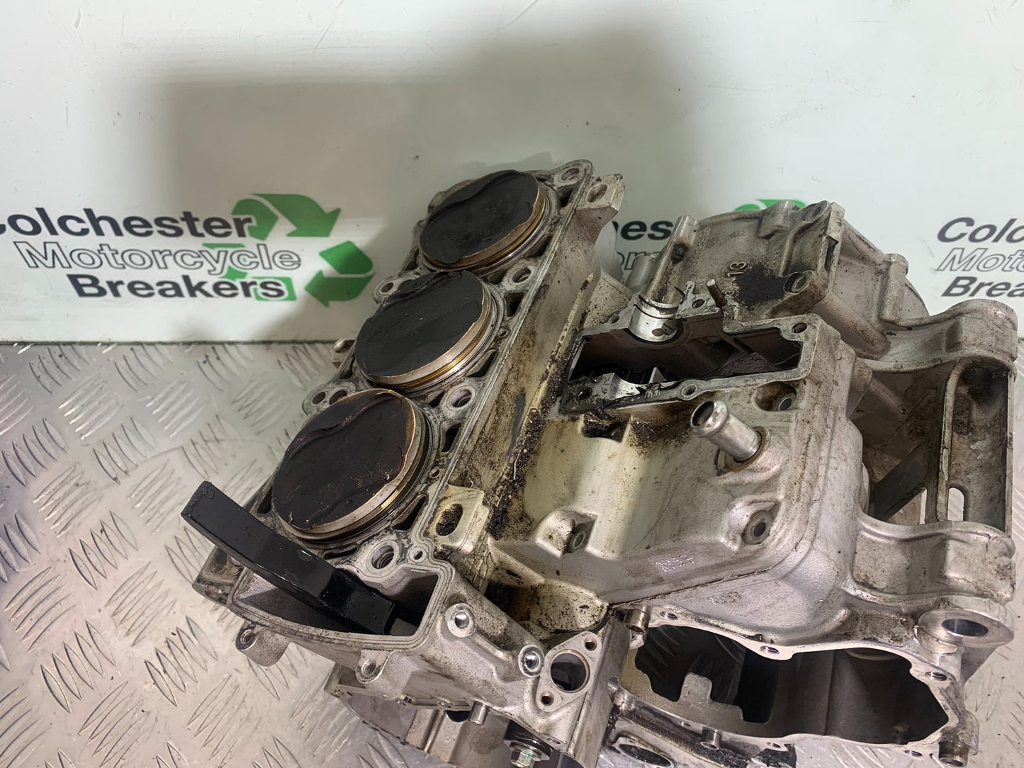 MV AGUSTA 800 F3 CRANK CASINGS AND PISTONS   YEAR 2013-2016 (CMB1152)