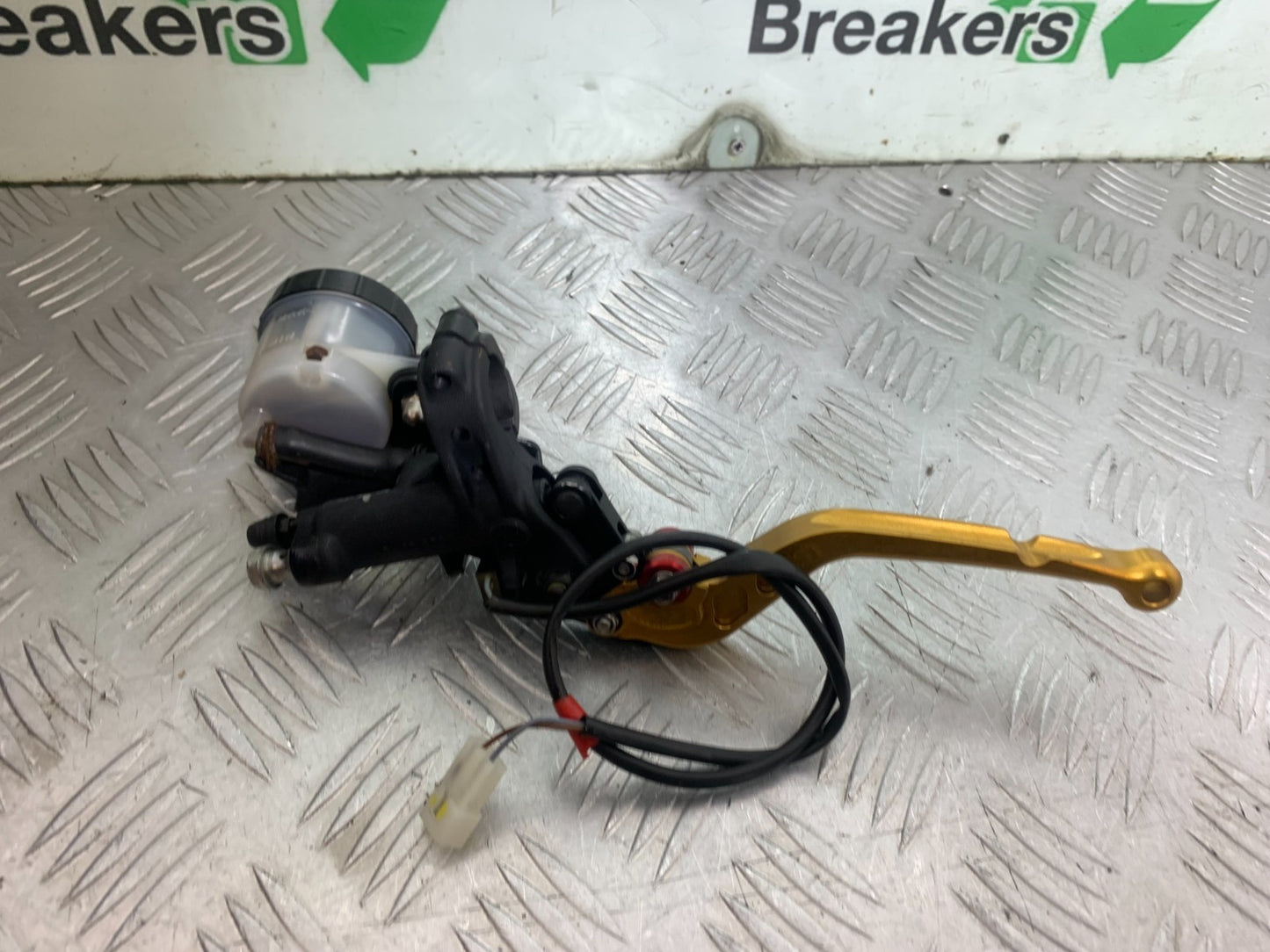 APRILIA TUONO 1000 V4R FRONT MASTER CYLINDER   YEAR 2011-13  (CMB1331)