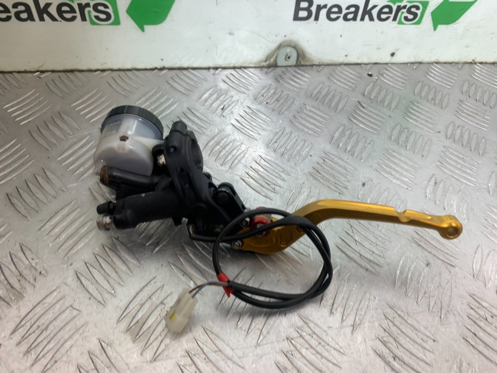 APRILIA TUONO 1000 V4R FRONT MASTER CYLINDER   YEAR 2011-13  (CMB1331)