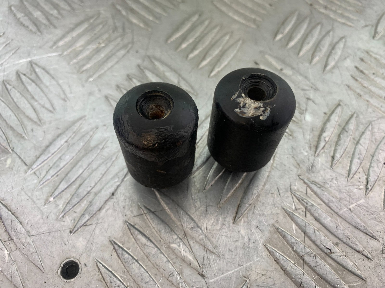 HONDA CBF125 CBF 125 BAR END WEIGHTS YEAR 2009-14  (CMB1172)