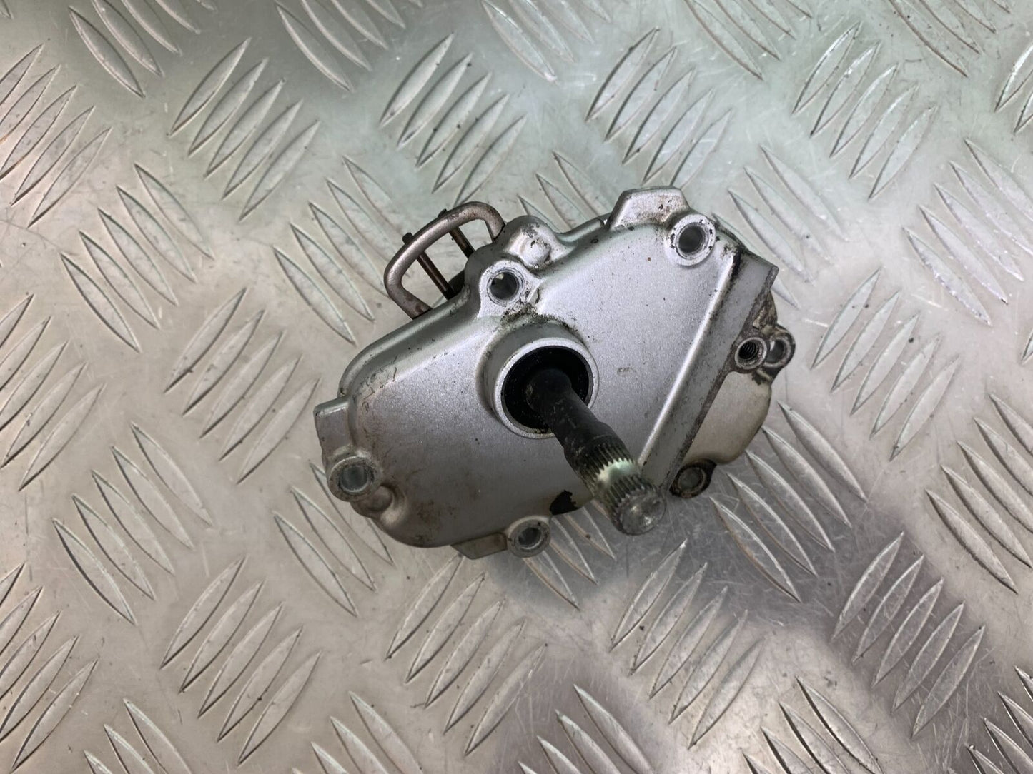 YAMAHA FZ6 FAZER GEAR LEVER SHAFT YEAR 2004-2007 (STOCK 955)