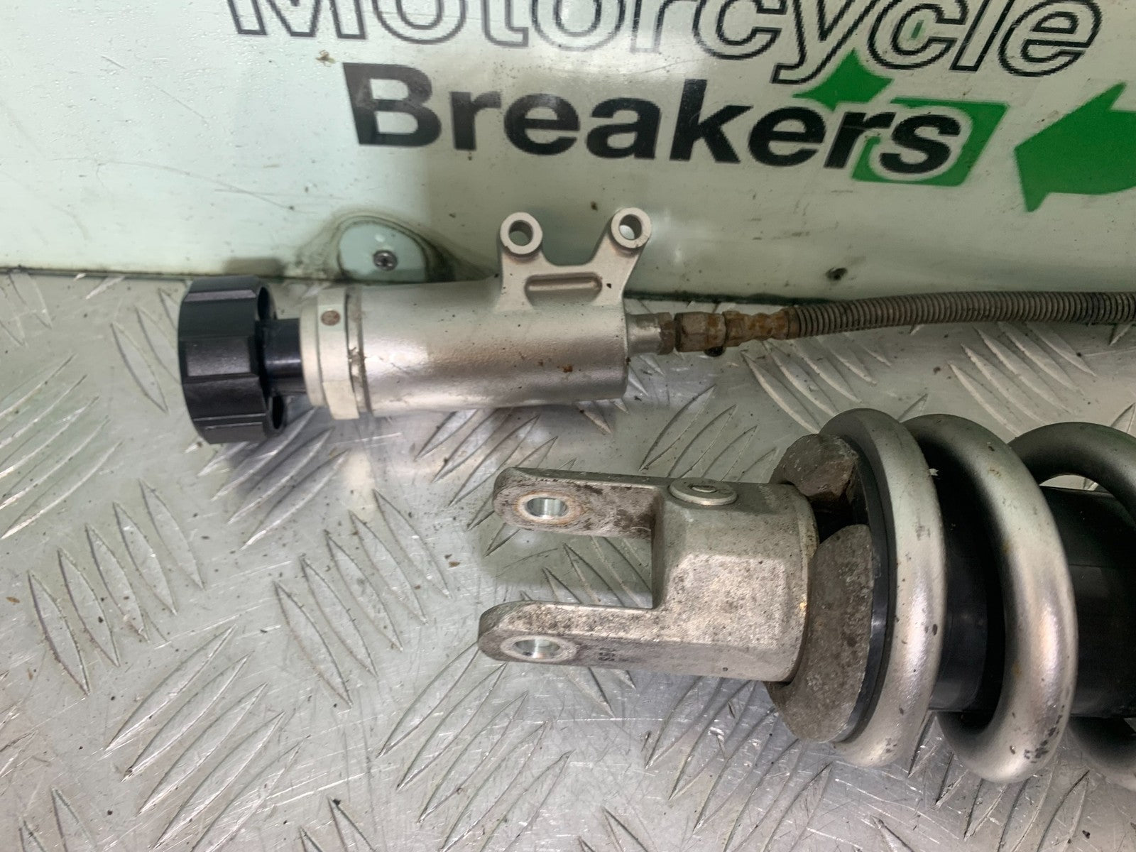 KAWASAKI GTR1400 GTR 1400 REAR SHOCK   YEAR 2007-2009 (CMB1174)