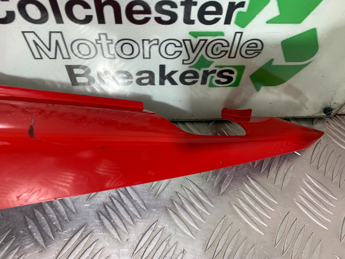 HONDA CBR500R CBR 500 R RIGHT SEAT PANEL  YEAR 2012-16 (CMB1151)