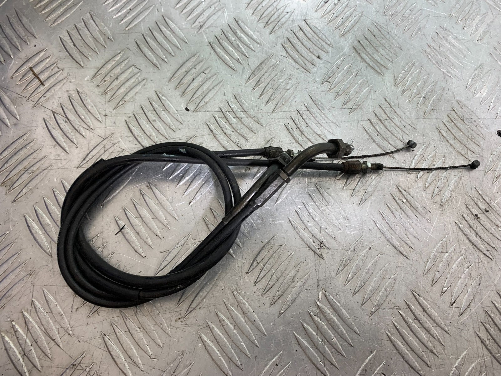 HONDA VFR800 VFR 800 V-TEC THROTTLE CABLES YEAR 2002 -09 (CMB1296)
