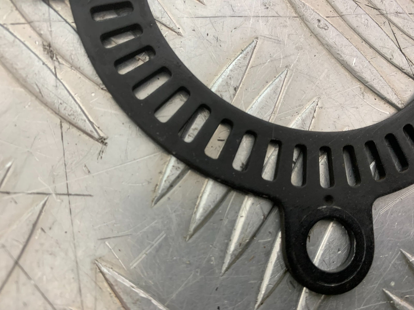 TRIUMPH TRIDENT 660 REAR ABS RING GEAR   YEAR 2021-2024 (CMB1295)