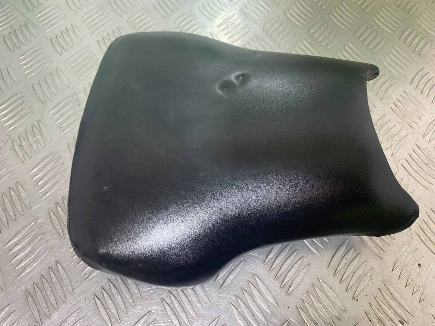 HONDA CBR600 CBR 600 RR FRONT SEAT YEAR 2003-2004 CMB1086)