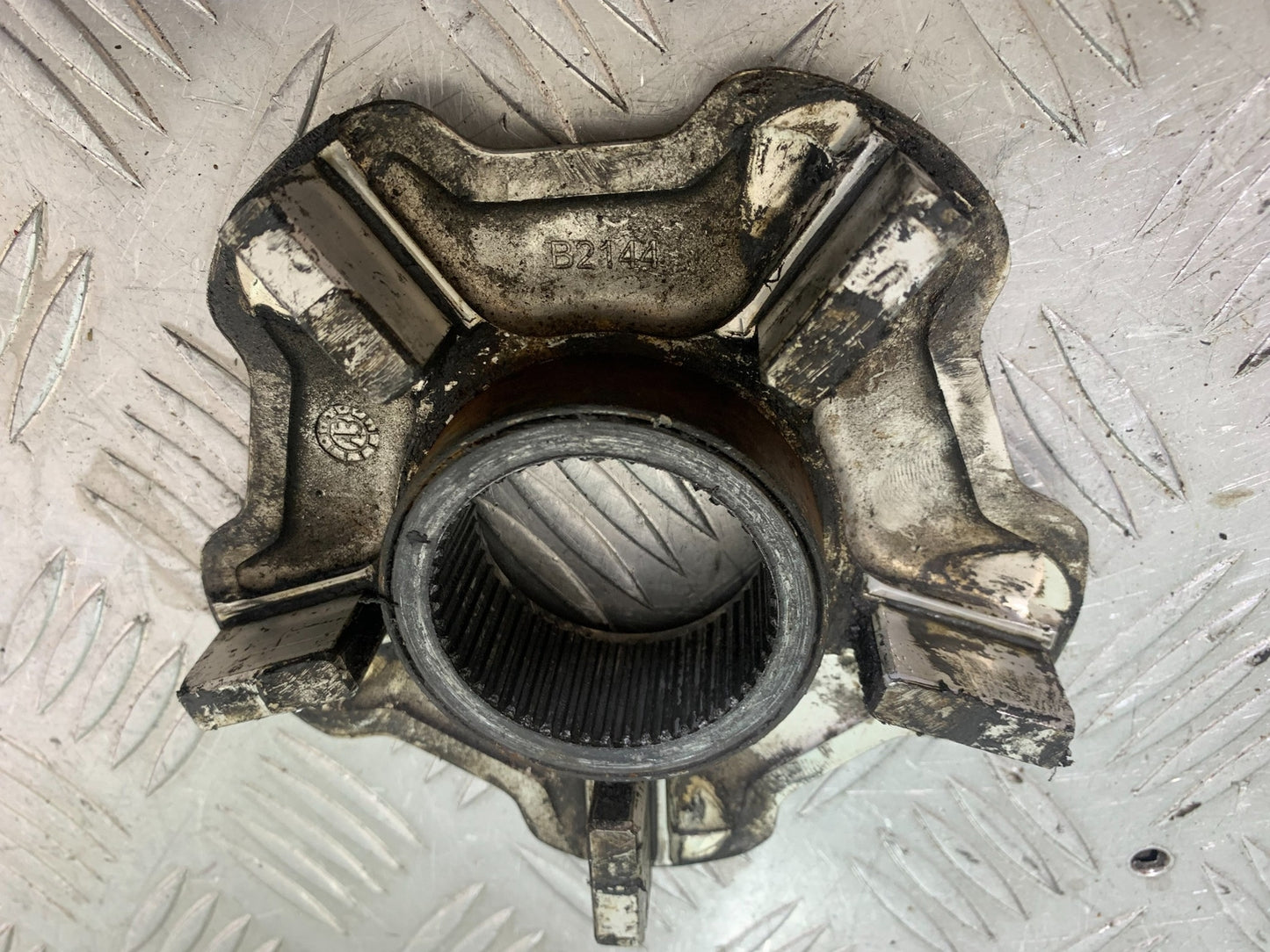 MV AGUSTA 800 F3 REAR SPROCKET CARRIER COVER YEAR 2013-2016 (CMB1152)