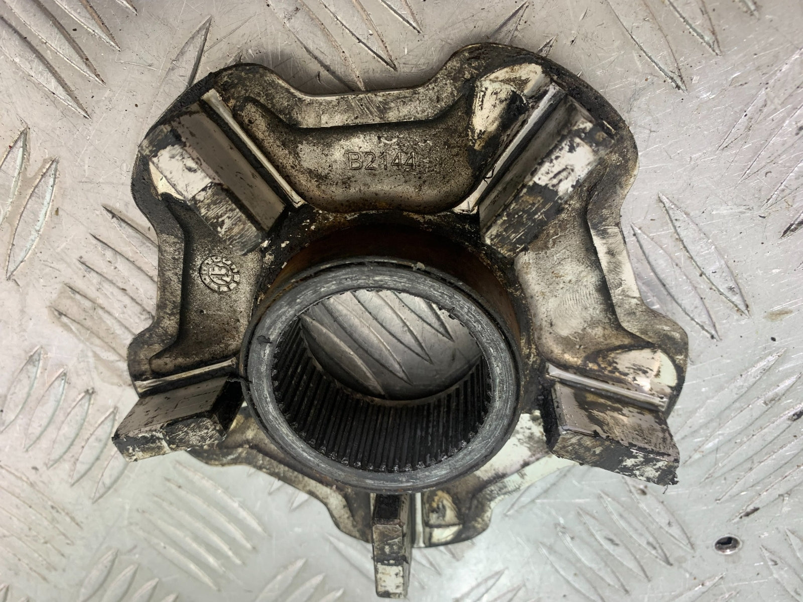 MV AGUSTA 800 F3 REAR SPROCKET CARRIER COVER YEAR 2013-2016 (CMB1152)