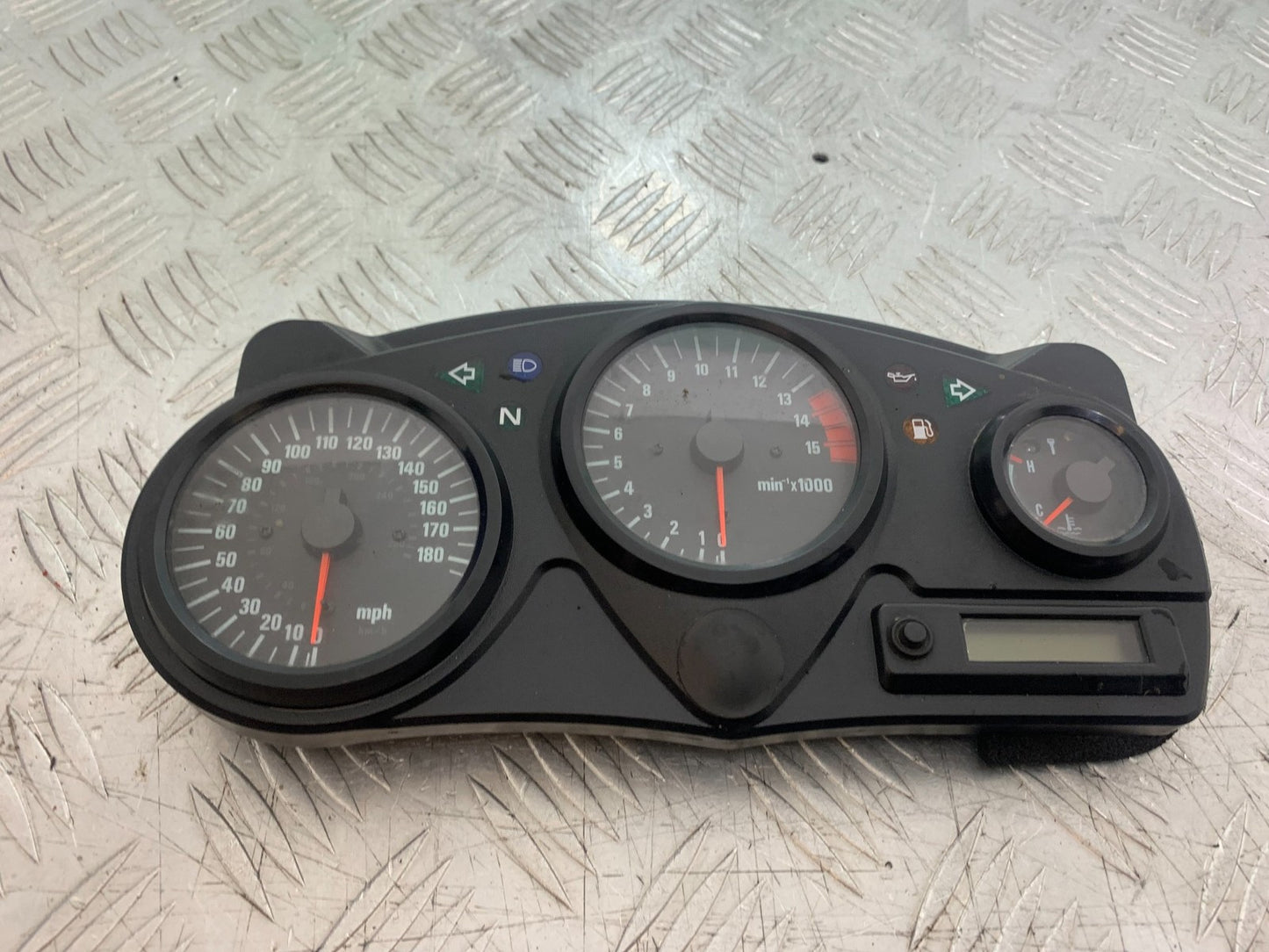 HONDA CBR600 CBR 600 FX FY CLOCKS SPEEDO DASH   YEAR 1999-2000 (CMB1287)