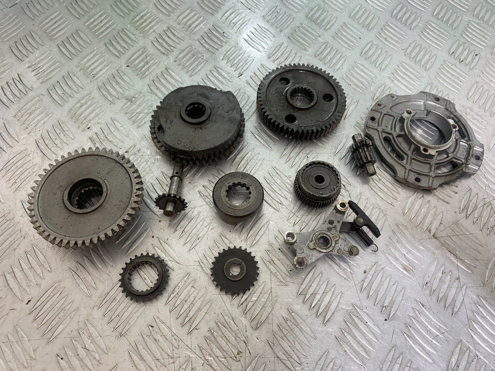 KAWASAKI VN1500 CLASSIC ENGINE GEARS  YEAR 1999 -2006 (CMB1166)