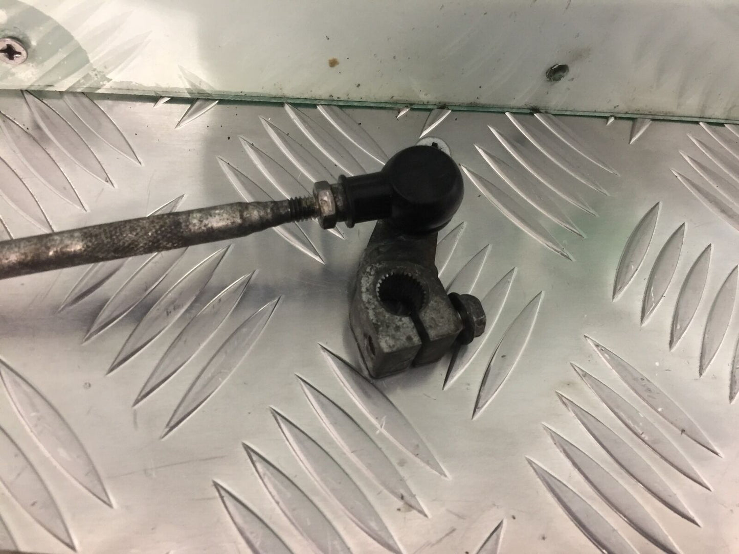 KAWASAKI Z800 Z 800 GEAR LEVER YEAR 2013-2017 (STOCK 925)