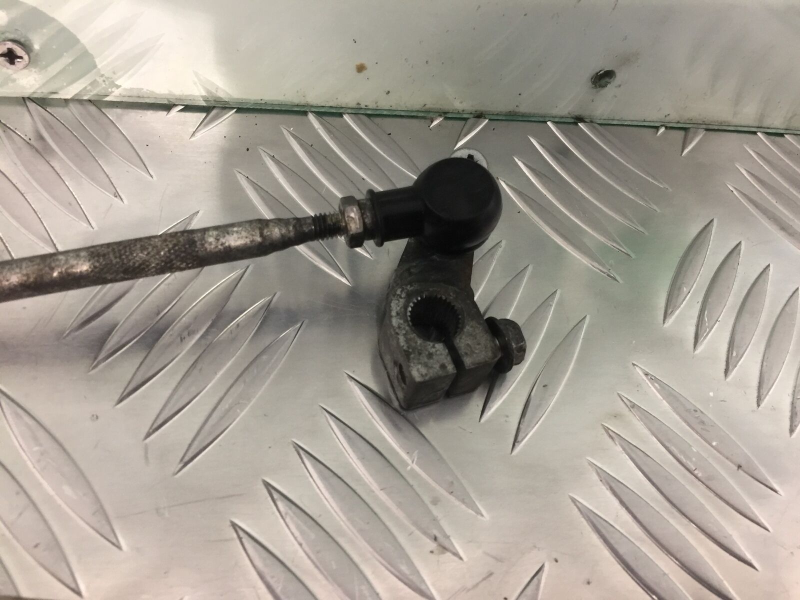 KAWASAKI Z800 Z 800 GEAR LEVER YEAR 2013-2017 (STOCK 925)