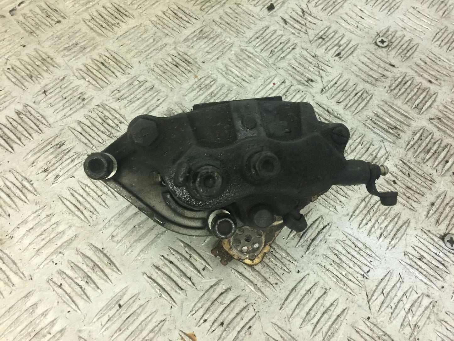 HONDA VFR800 VFR 800 PRE V-TEC REAR CALIPER YEAR 1998-01(STOCK 655)