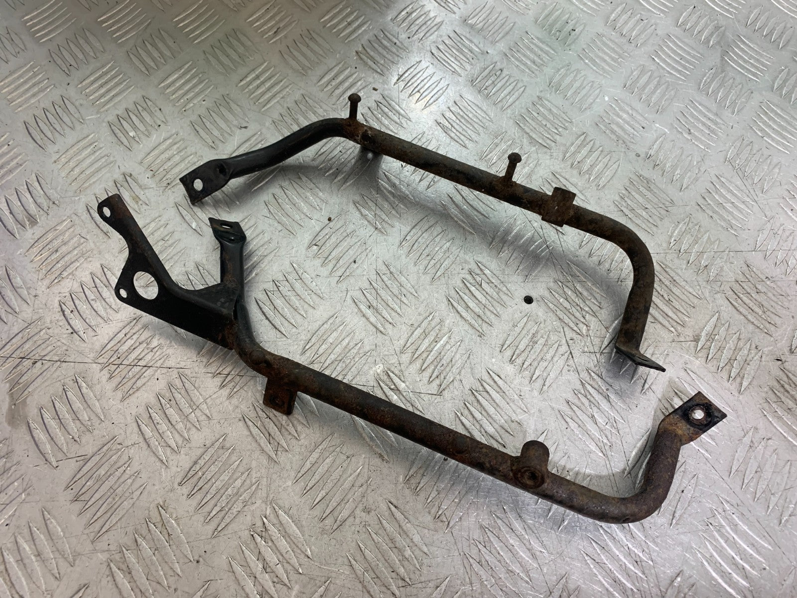 SUZUKI RF900 RF 900 FRAME RAILS  YEAR 1994-1999 CMB1326