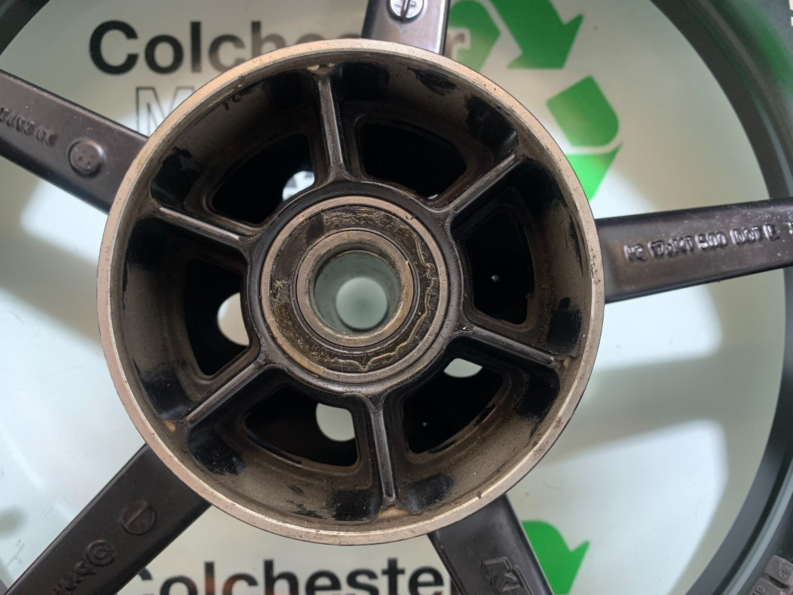 KTM 690 DUKE R LC4 REAR WHEEL YEAR 2012-2015  (CMB1180)