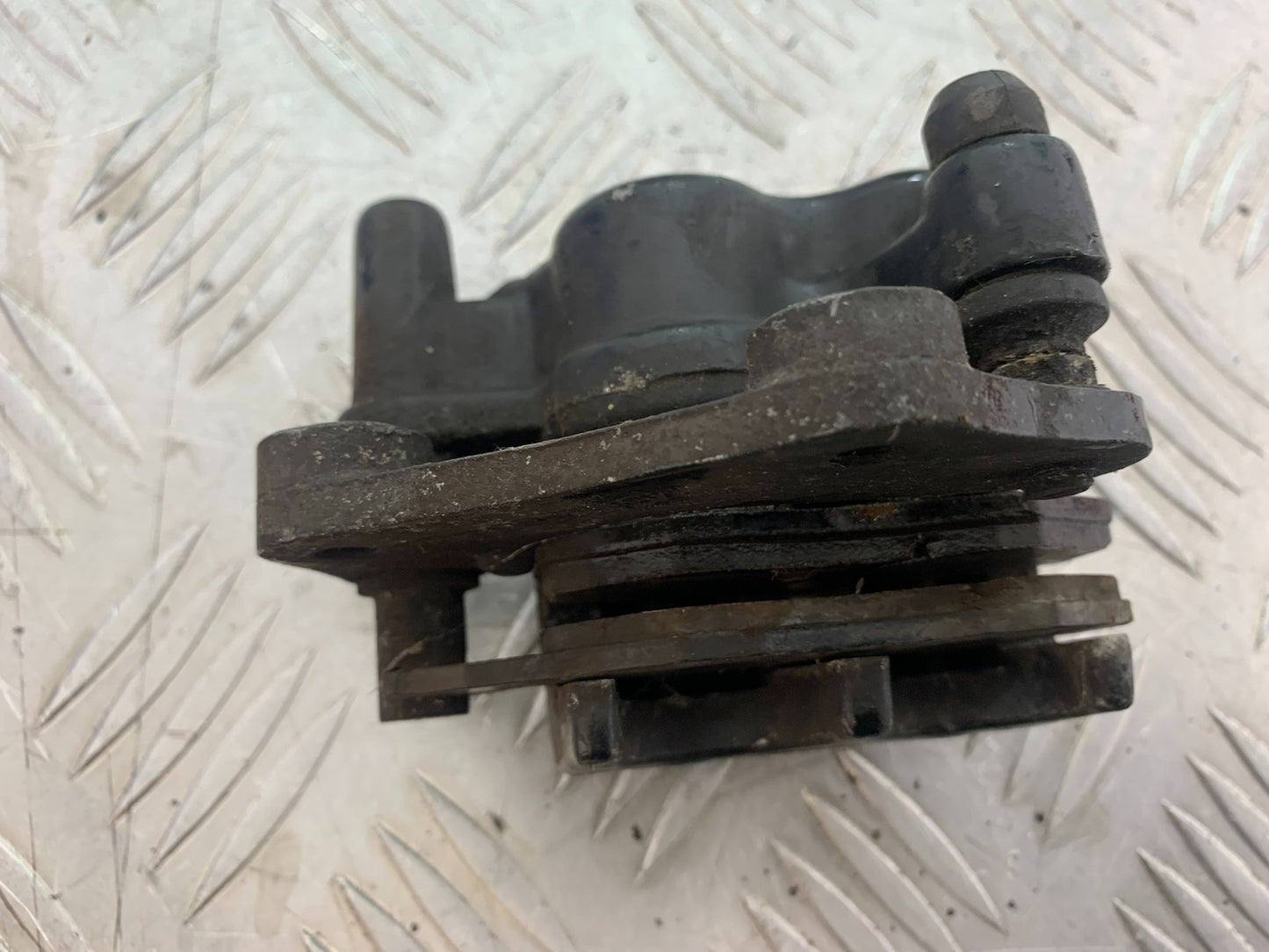 ROYAL ENFIELD BULLET 500 EFI FRONT BRAKE CALIPER  YEAR 2008 - 2016 (CMB1153)