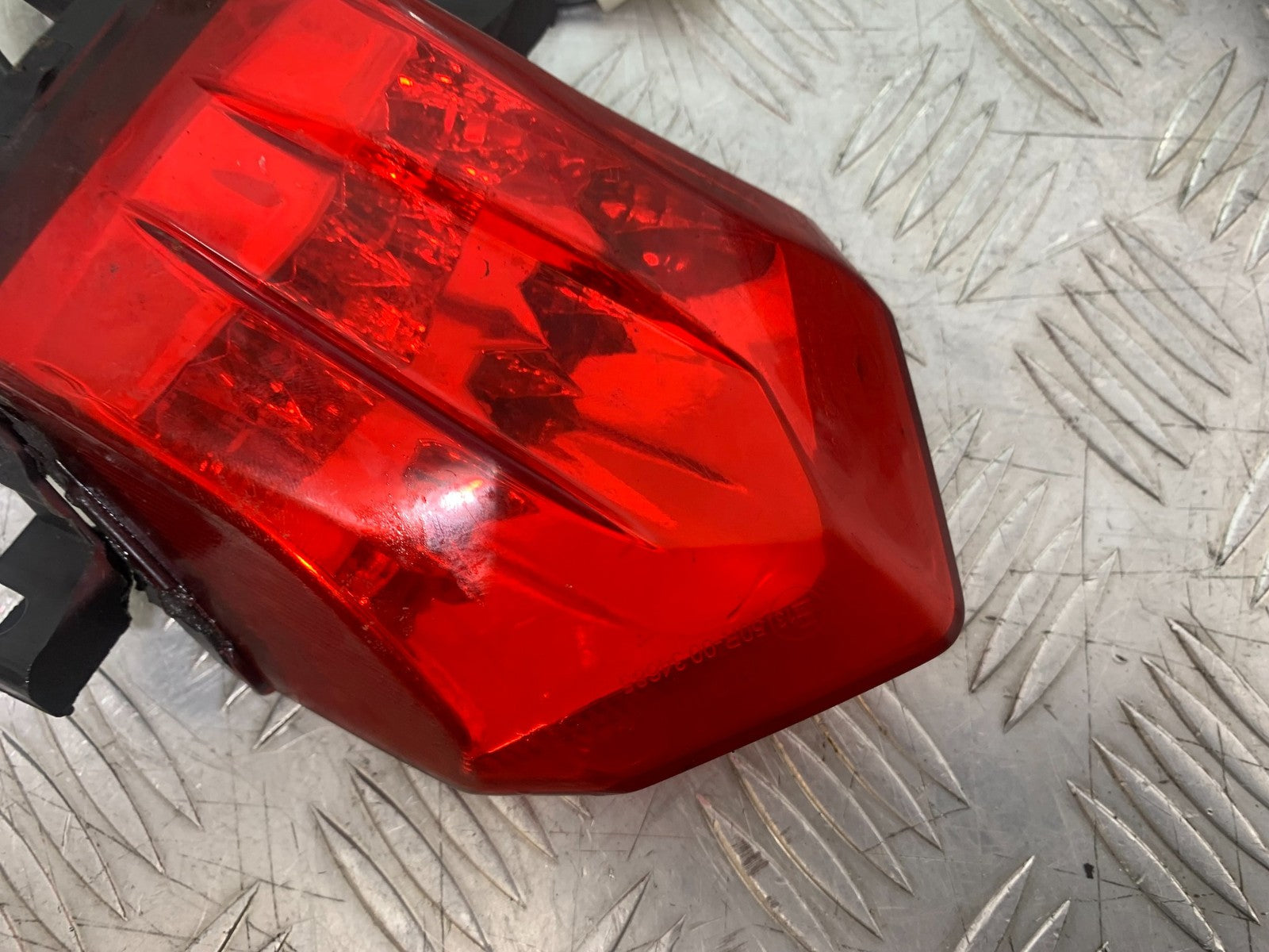 BENELLI BN125 BN 125 REAR LIGHT YEAR 2018-2021 (CMB1194)
