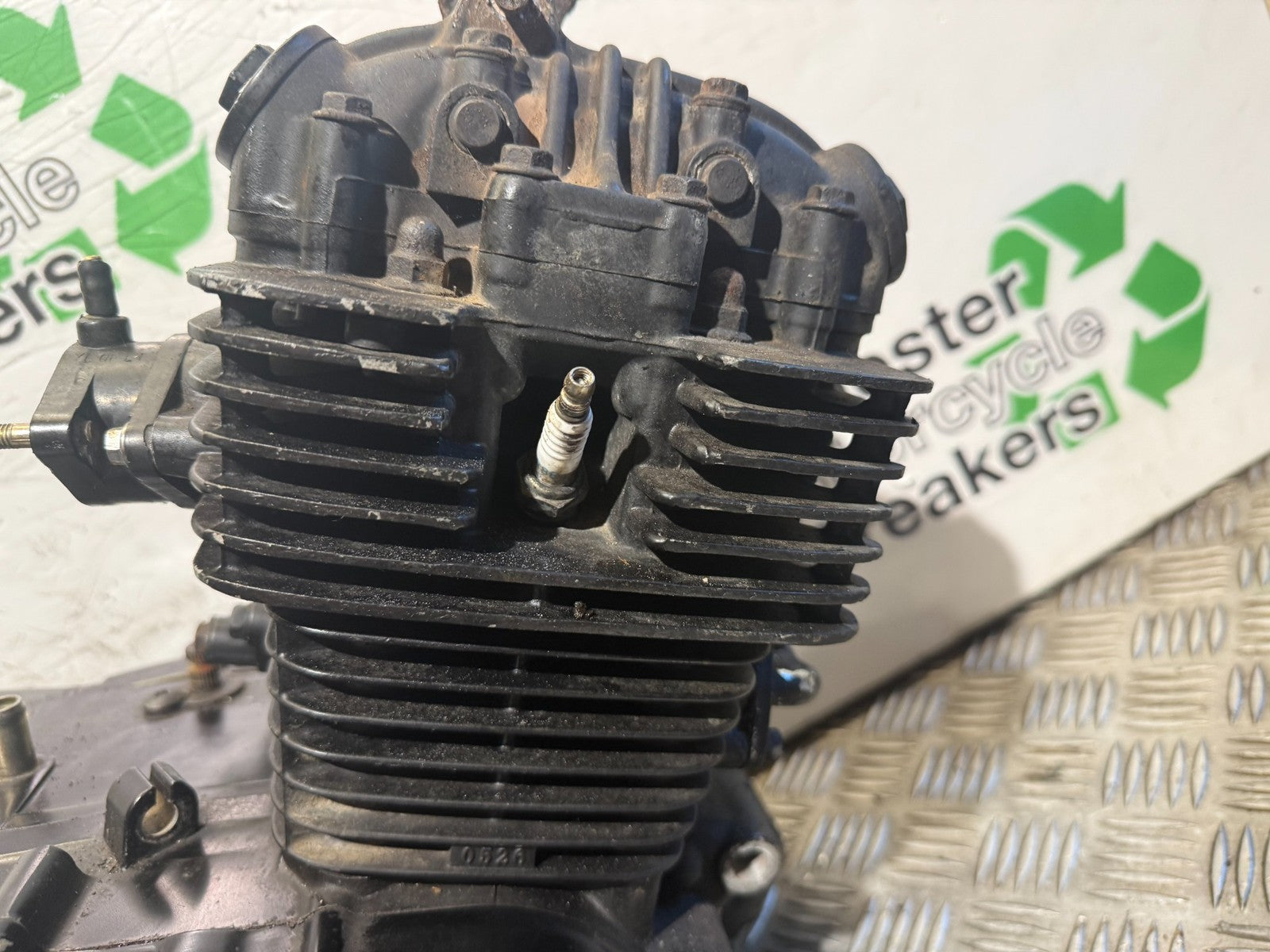 QINGQI QM125 GY-2B SINNIS 125 K157FMI ENGINE YEAR 2016 (CMB1228)