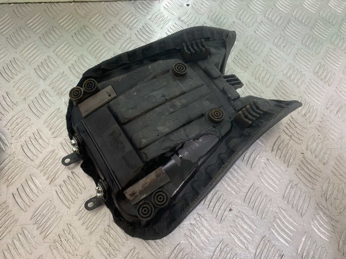 BENELLI BN125 BN 125 FRONT SEAT YEAR 2018-2021 (CMB1245)