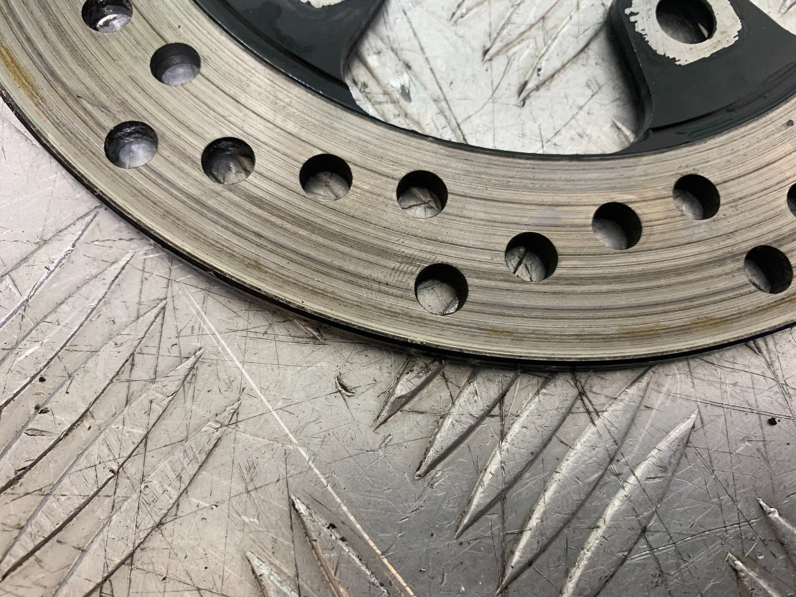 SUZUKI SV1000 SV 1000 S REAR BRAKE DISC  YEAR 2003-2007 (CMB1293)