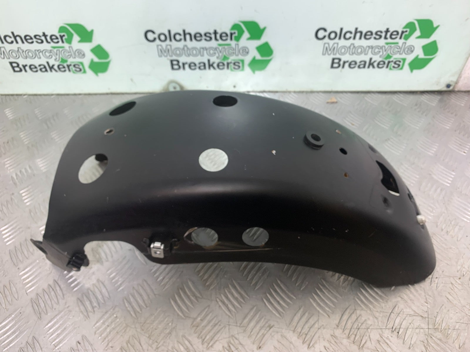 SINNIS HOODLUM 125 REAR MUDGUARD  YEAR 2021-2025 (CMB1196)