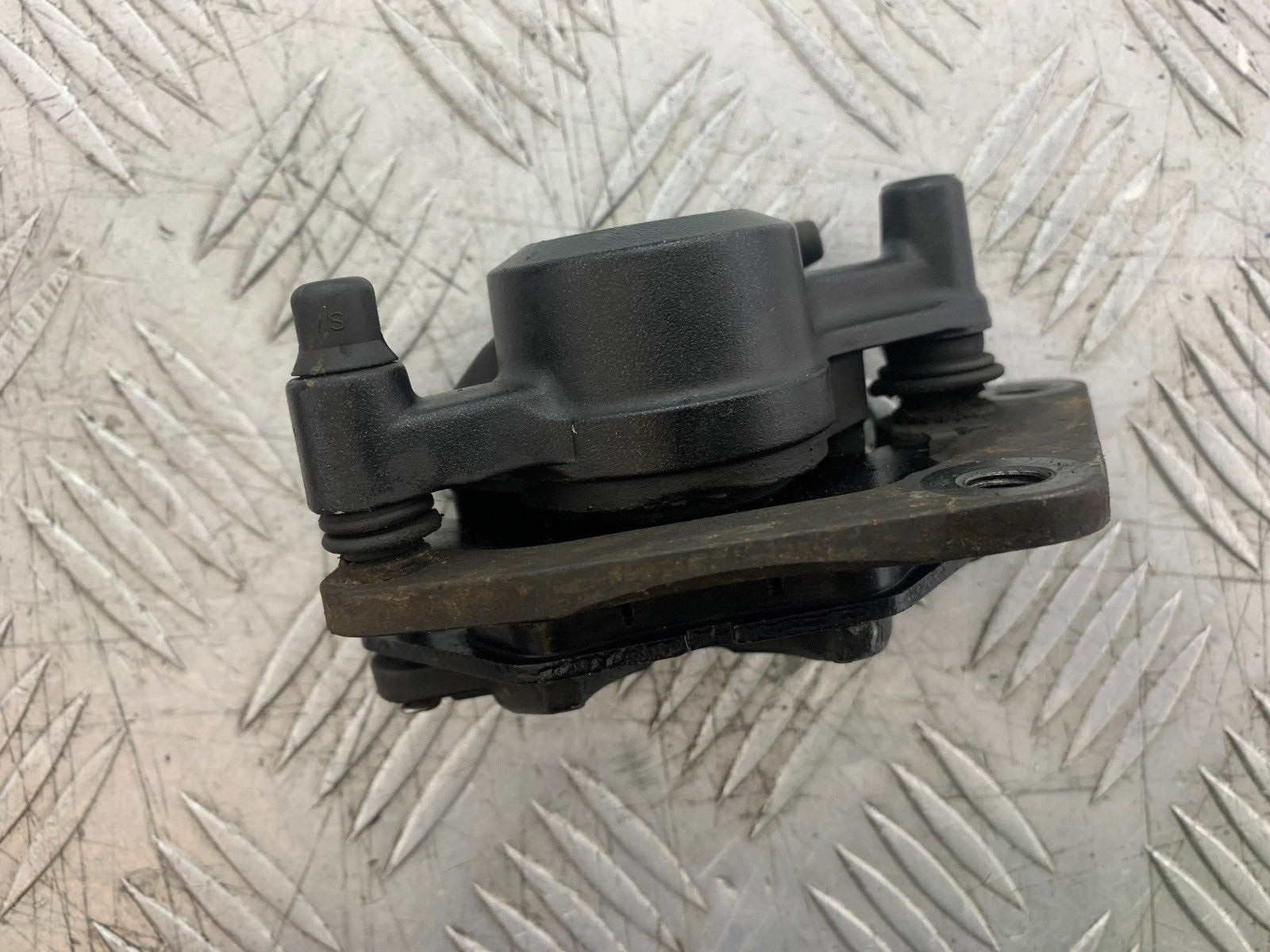 YAMAHA YS125 YS 125 FRONT BRAKE CALIPER  YEAR 2017-2021 (CMB1321)