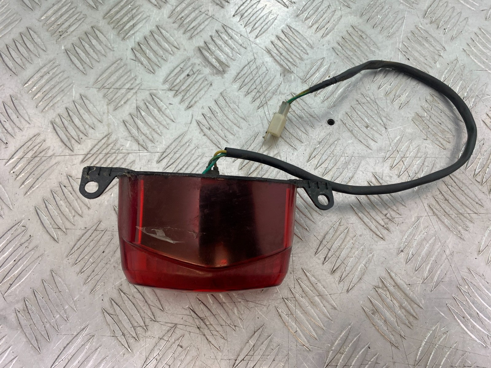 HONDA CBF125 CBF 125 REAR LIGHT YEAR 2009-14 (CMB1182)