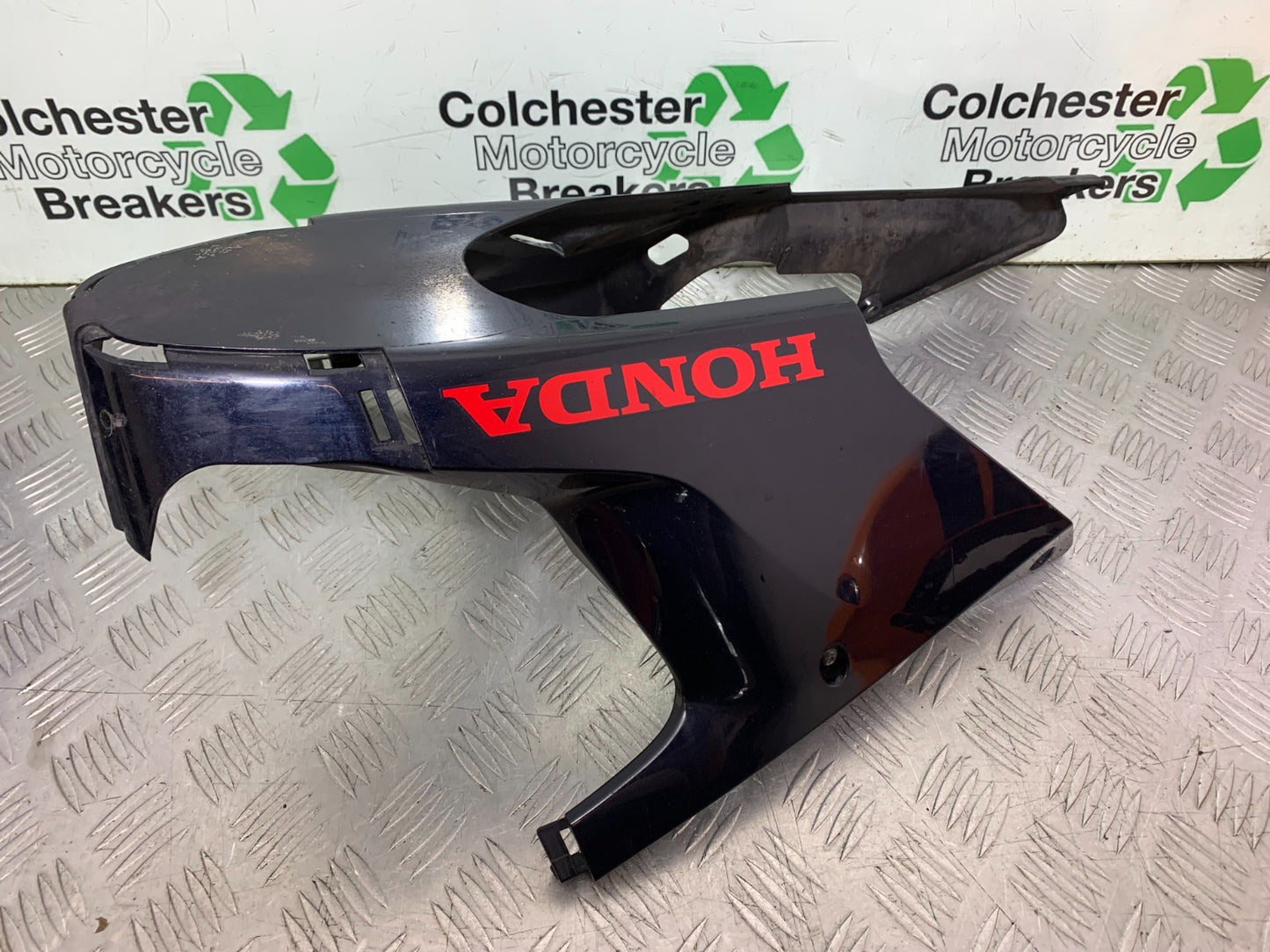 HONDA CBR1000 RR  BELLY PAN YEAR  2008-2011(CMB1330)